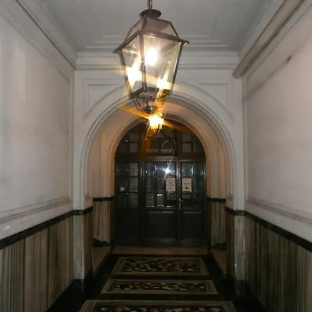 Trastevere Imperial Suites *